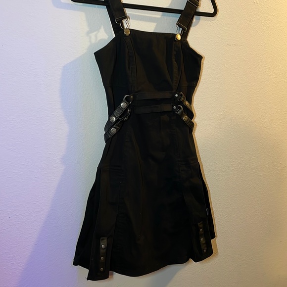 Tripp nyc Dresses & Skirts - TRIPP NYC DAANG GOODMAN Pleated Overall Dress XS